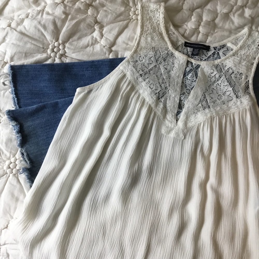 American Eagle Outfitters Sleeveless Top Lace
